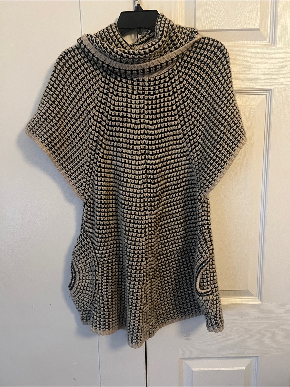 Tunic - Picture 4 of 4